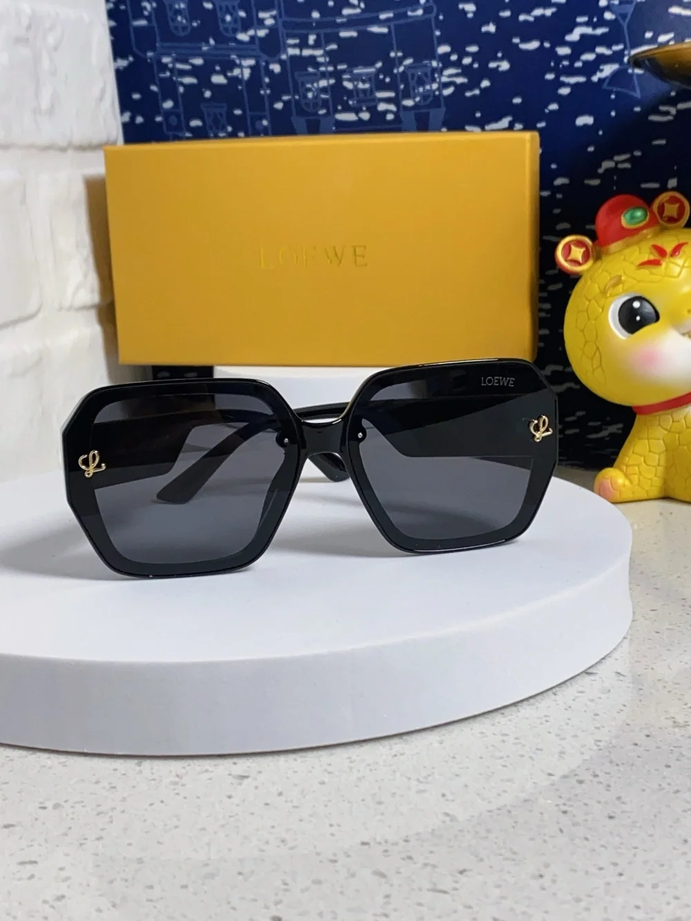 Loewe Square-Frame Sunglasses